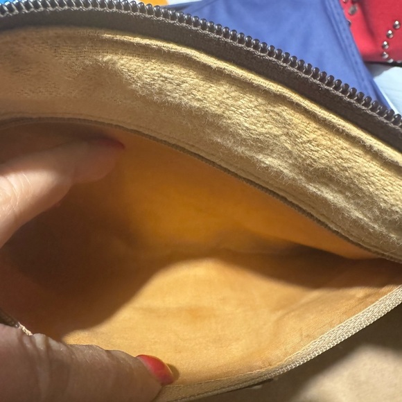 Gucci Boston - Picture 9 of 15